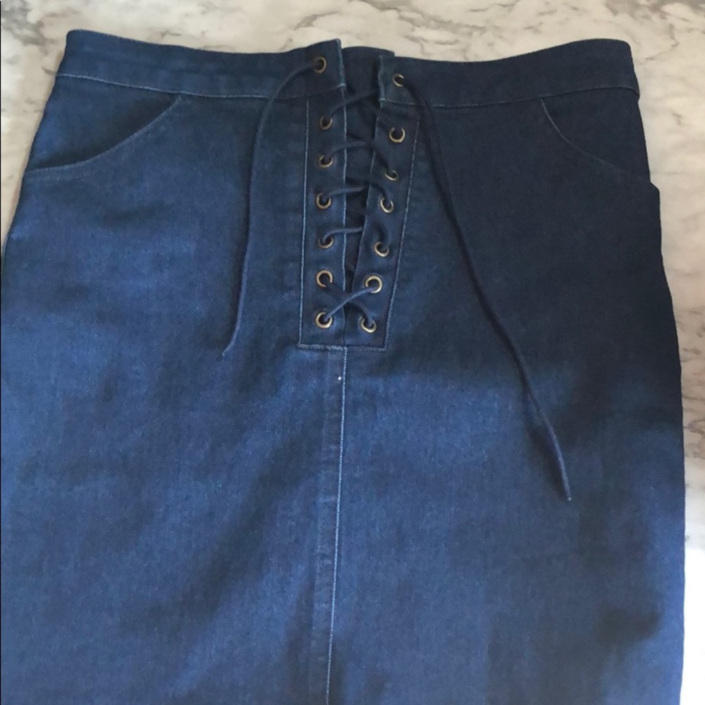 denim skirt